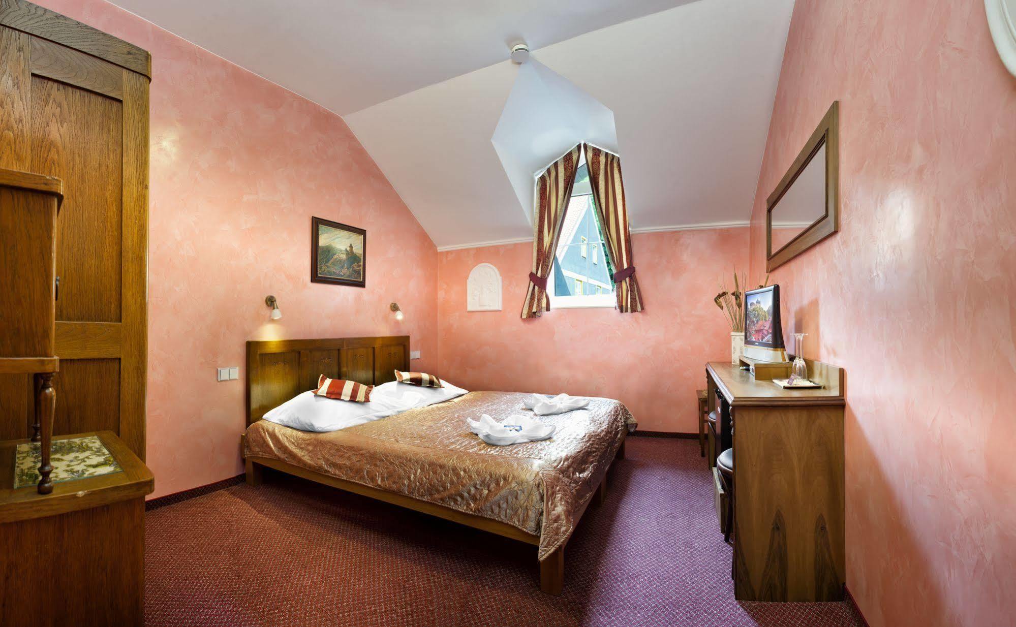 Hotel Karlstejn & Spa Екстериор снимка