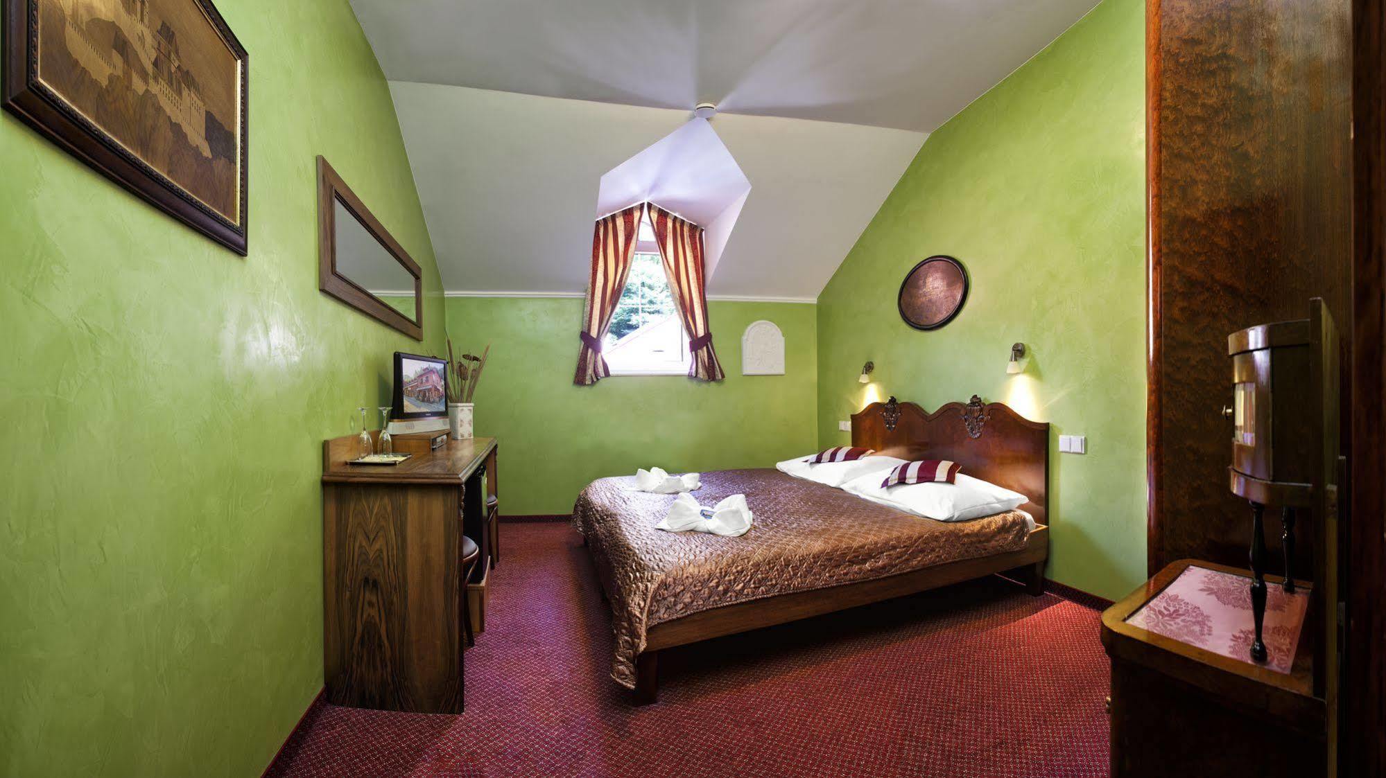 Hotel Karlstejn & Spa Екстериор снимка